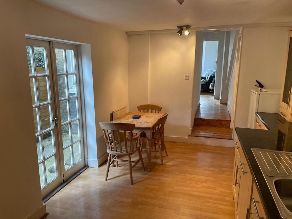 Beautiful Ground Floor Garden Flat Apartment ลอนดอน ภายนอก รูปภาพ